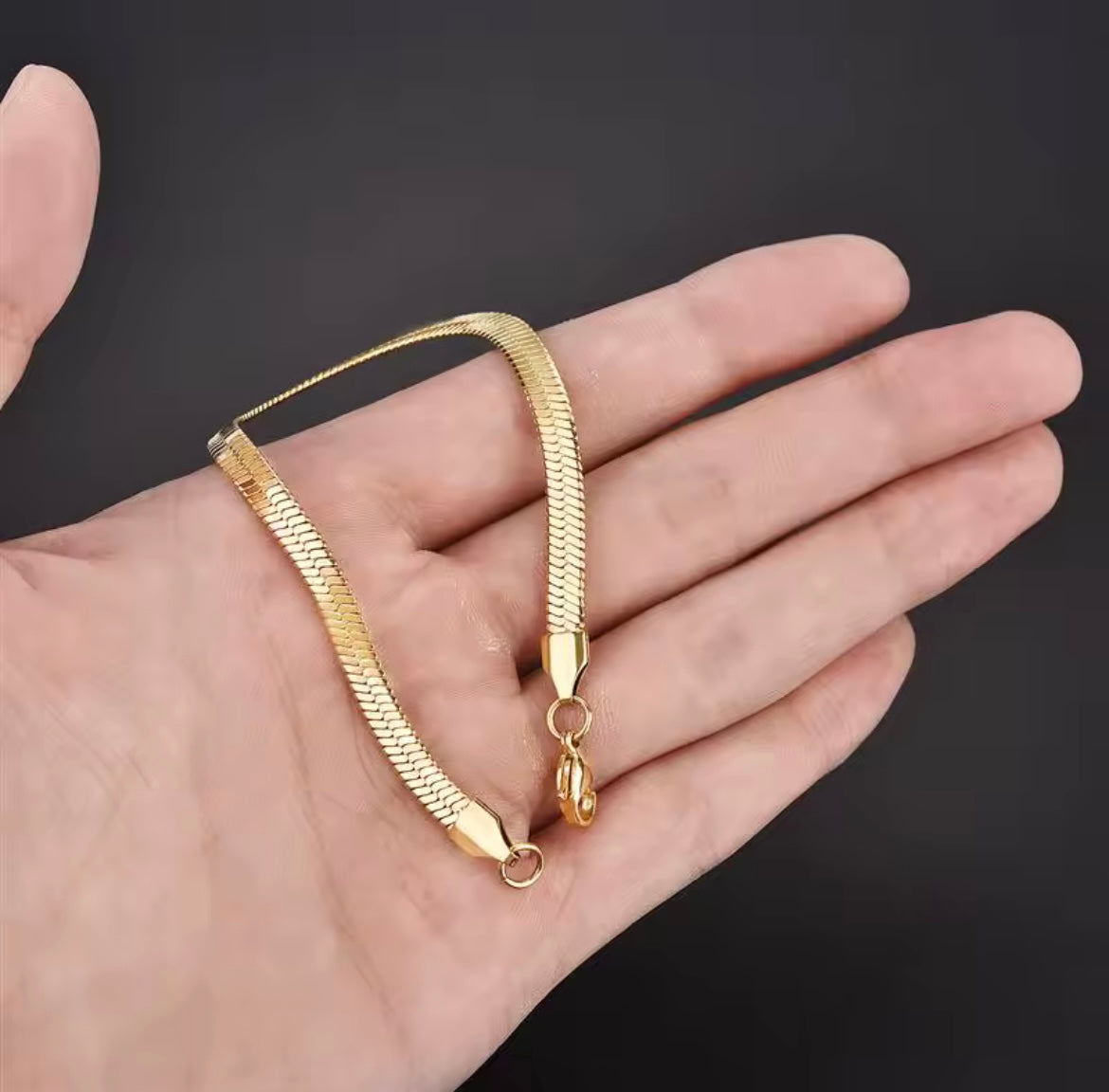 Pulsera de oro 18k fina estilo serpiente