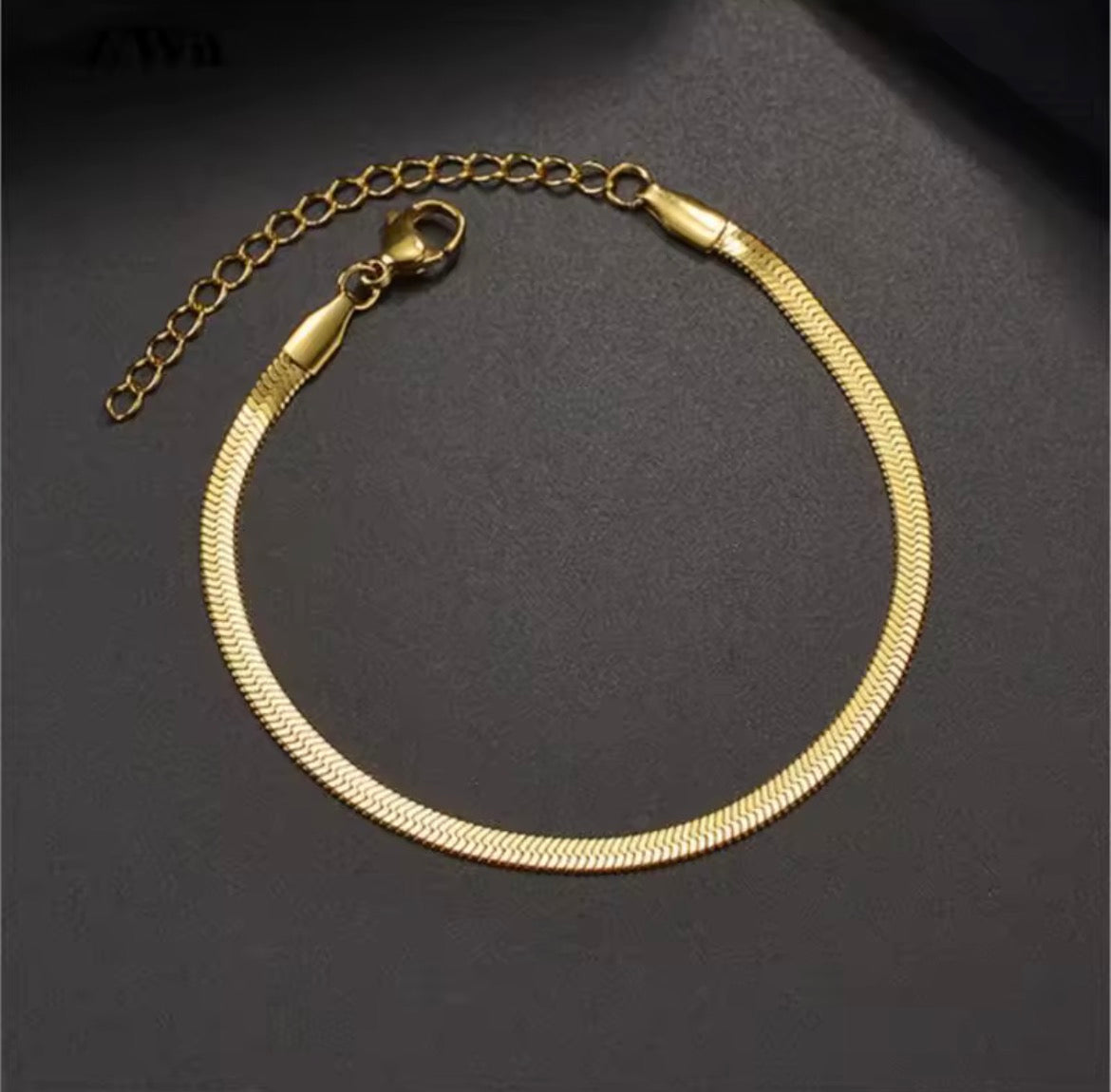 Pulsera de oro 18k fina estilo serpiente