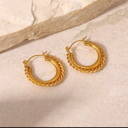 Pendientes de oro